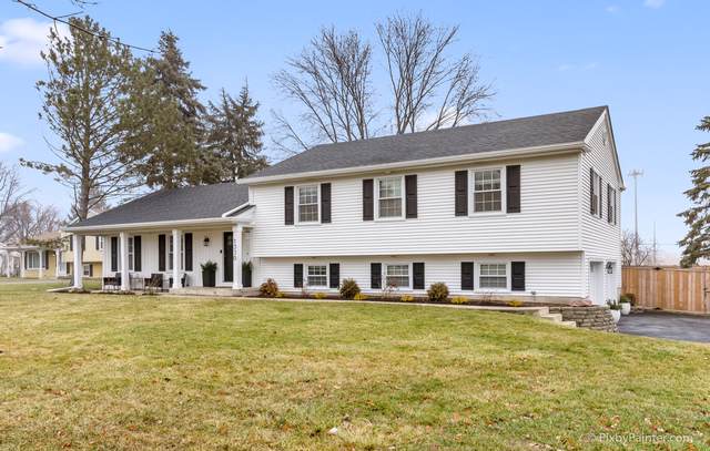 1330 Garden Court - Photo 1