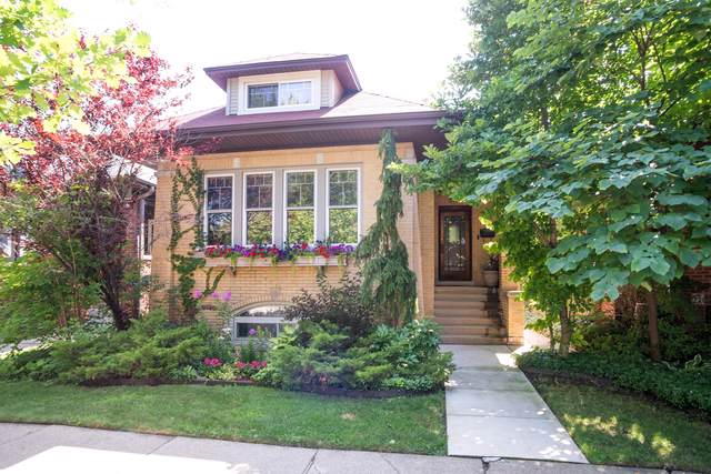6135 Maplewood Avenue - Photo 1