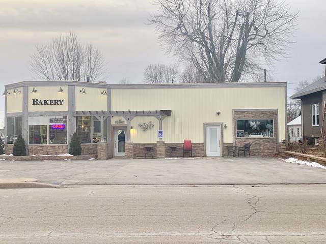 2204 4th Street - Photo 1