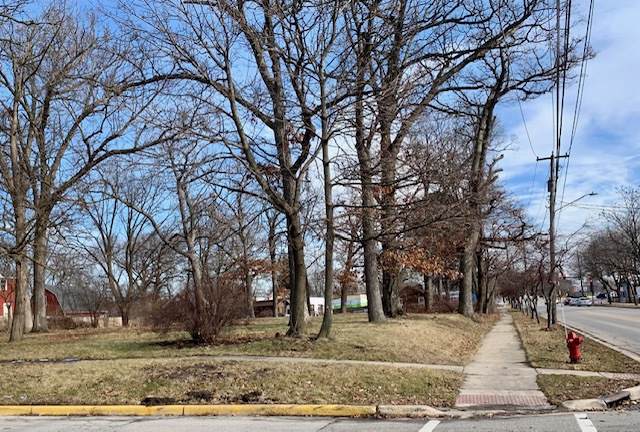 5 Hickory Avenue - Photo 1