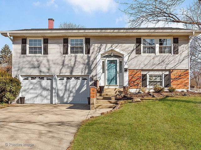 21W570 Huntington Road - Photo 1