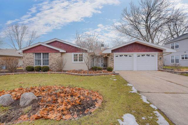 23W134 Sherbrooke Lane - Photo 1