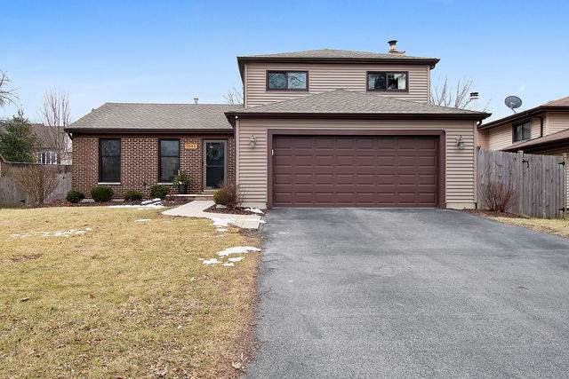 1051 Hobart Avenue - Photo 1