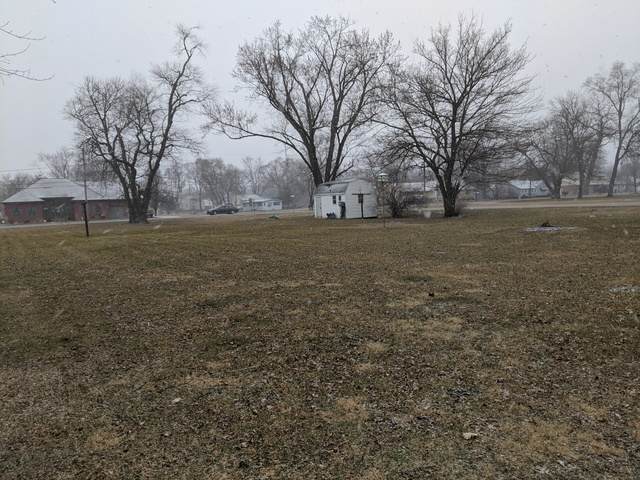 707 Main Street - Photo 1