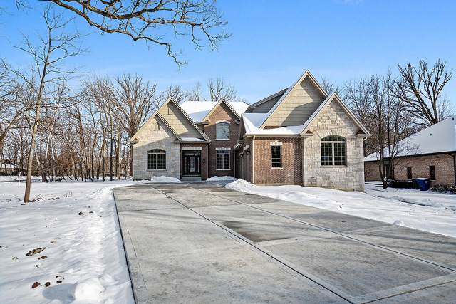 972 Butternut Circle - Photo 1