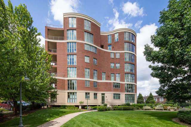 520 Washington Street - Photo 1