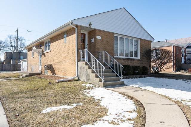 7701 Palatine Avenue - Photo 1