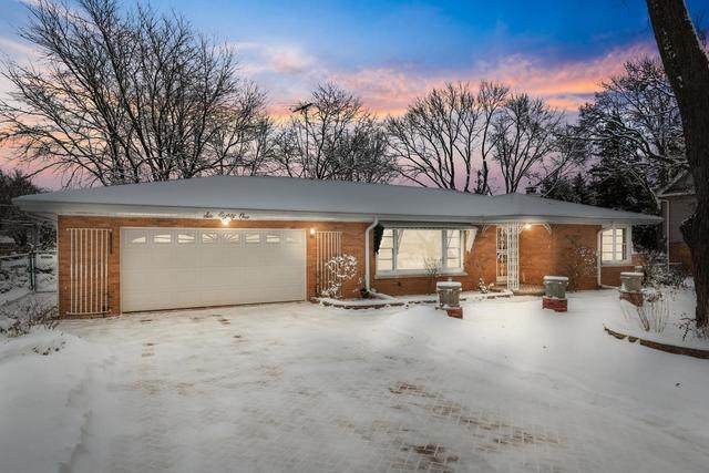 1S681 Westview Avenue - Photo 1