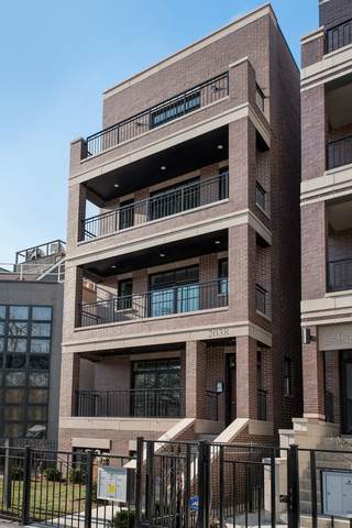 2038 Burling Street - Photo 1