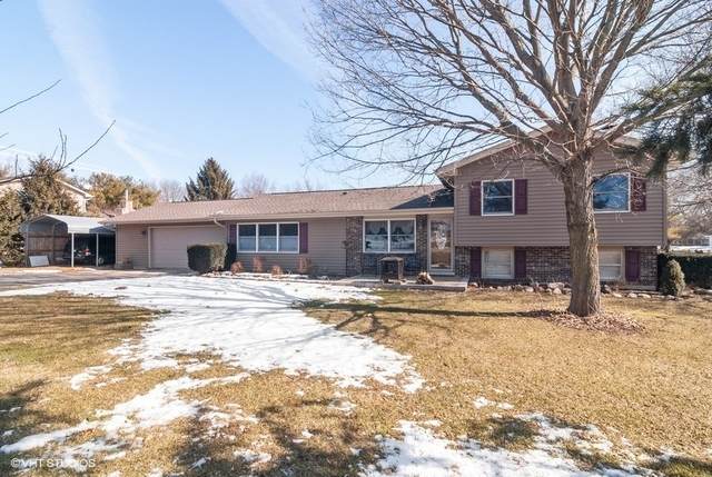 2S337 Dauberman Road - Photo 1
