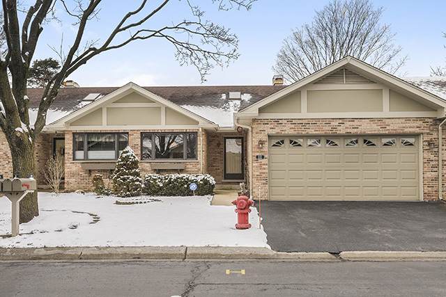 111 Villa Way - Photo 1