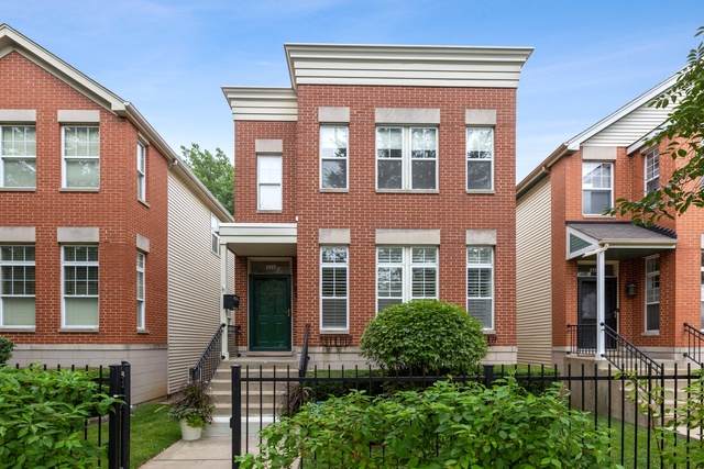 1517 Larrabee Street - Photo 1