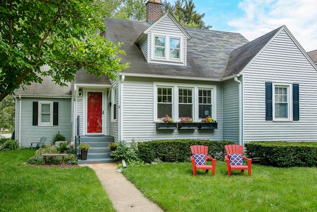 477 Lowell Avenue - Photo 1