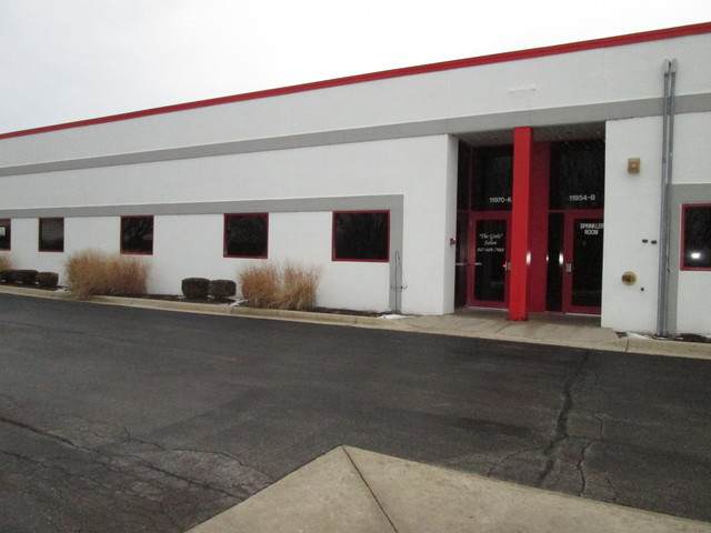 11970 Oak Creek Parkway - Photo 1