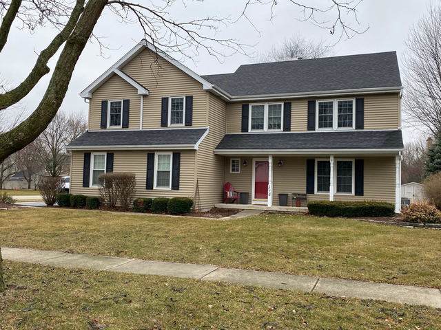 374 Colonial Circle - Photo 1