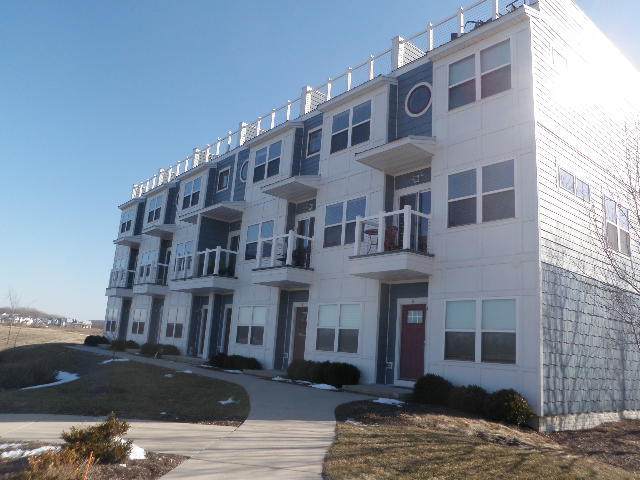 41 Waterside Way - Photo 1