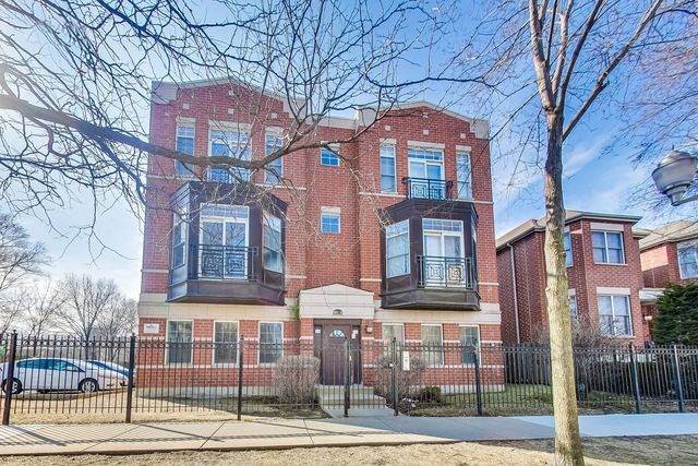 4644 Woodlawn Avenue - Photo 1