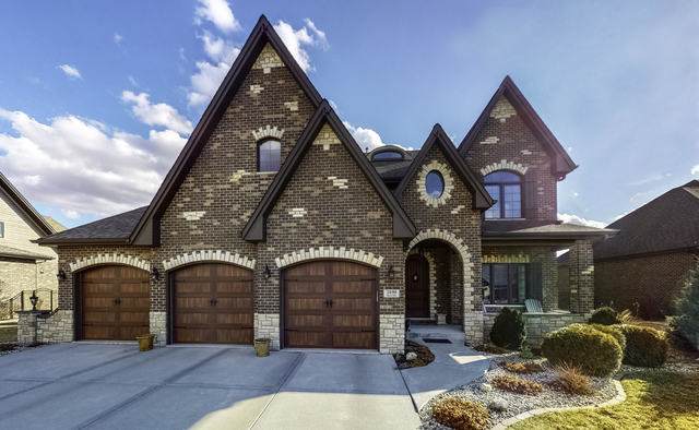 2190 Edgeview Drive - Photo 1