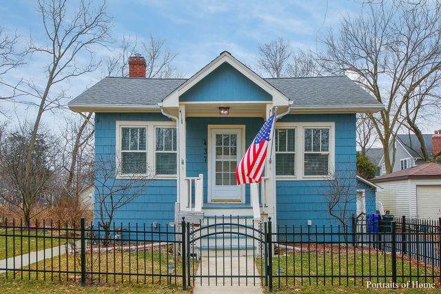 437 Carleton Avenue - Photo 1