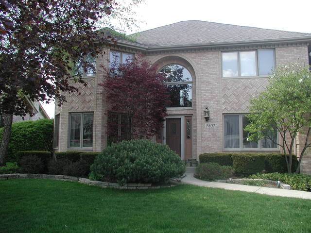 2807 Turnberry Road - Photo 1