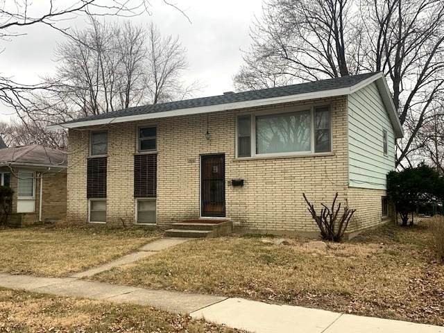 1910 Hervey Avenue - Photo 1