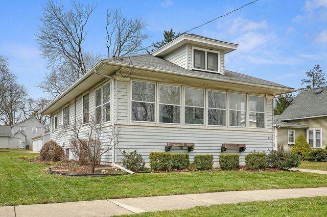 914 Logan Avenue - Photo 1