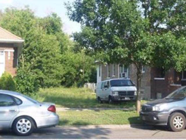 7636 King Drive - Photo 1
