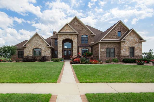 3304 Carrington Lane - Photo 1