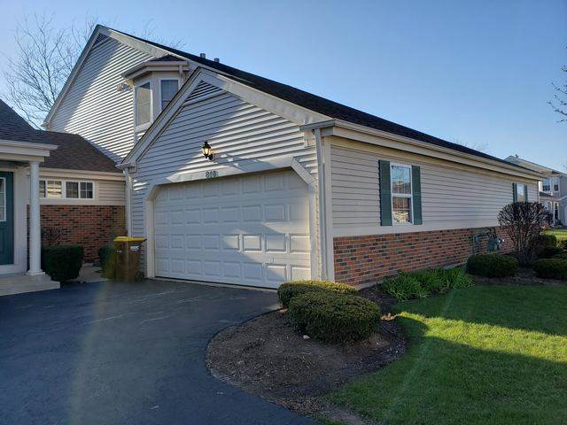 816 Village Circle - Photo 1 816 Village Circle - Photo 1