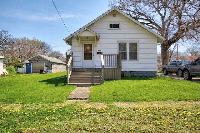 107 Mansfield Avenue - Photo 1