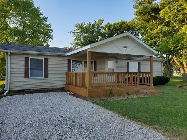 205 Lincoln Avenue - Photo 1