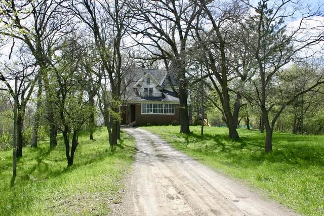 710 Lake Avenue - Photo 1