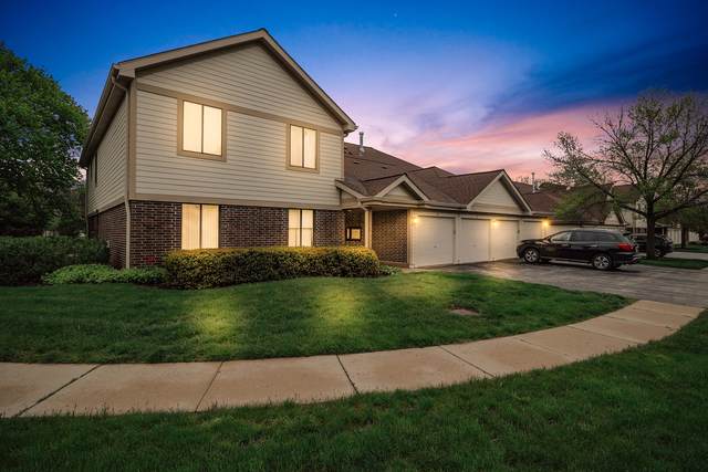 822 Kings Row Circle - Photo 1