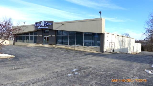 1319 Lake Street - Photo 1