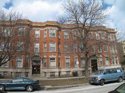 852 Waveland Avenue - Photo 1