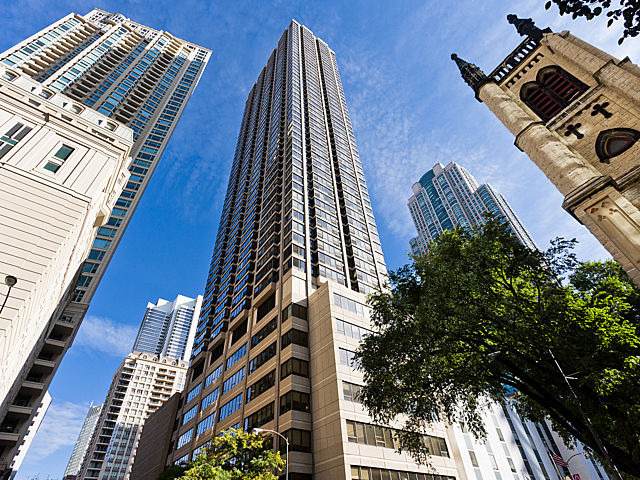 30 Huron Street - Photo 1
