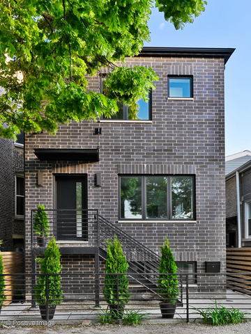 2345 Dickens Avenue - Photo 1