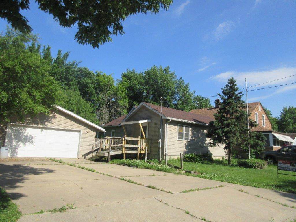 514 Griswold Avenue - Photo 1