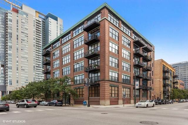 817 Washington Boulevard - Photo 1