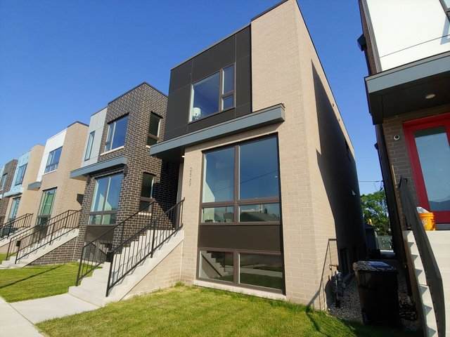 2569 Hillock Avenue - Photo 1