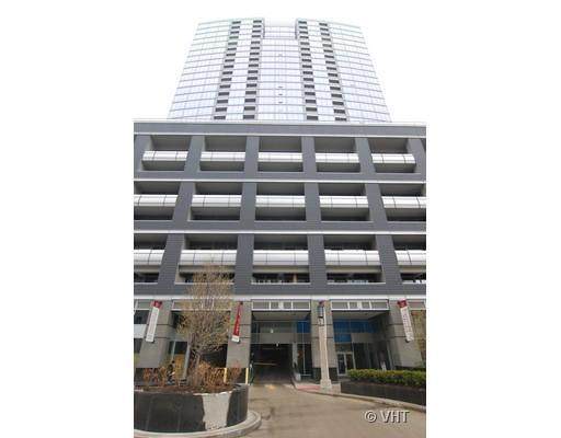 240 Illinois Street - Photo 1