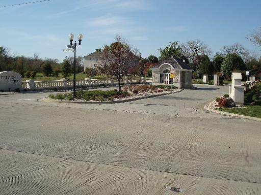 6 Falcon Lakes Drive - Photo 1