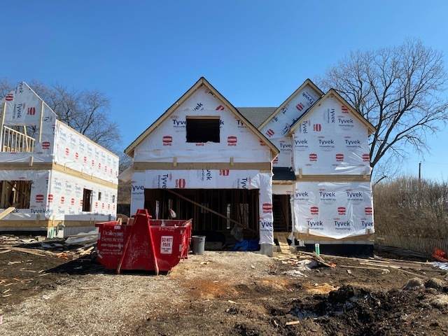1N311 Farwell Street - Photo 1