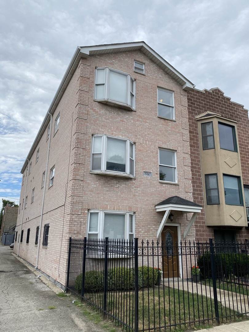514 Oakley Boulevard - Photo 1