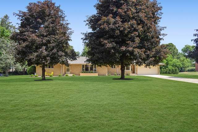 863 Sunset Lane - Photo 1