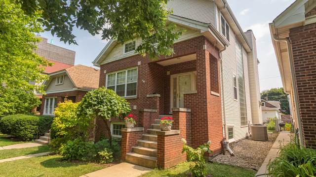 2423 Berenice Avenue - Photo 1
