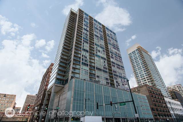 611 Wells Street - Photo 1