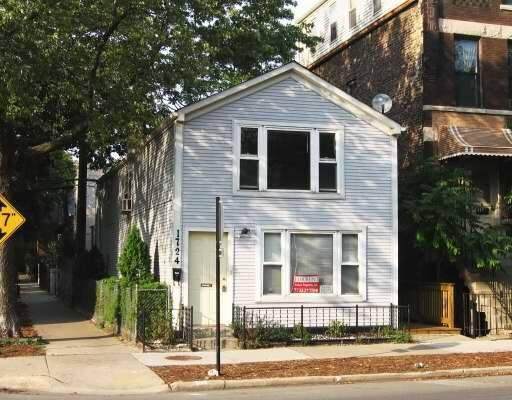 1724 Wabansia Avenue - Photo 1