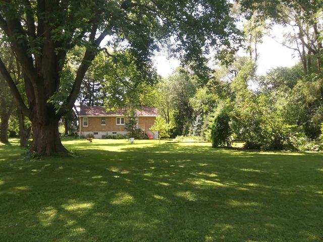 1560 Bell Lane - Photo 1