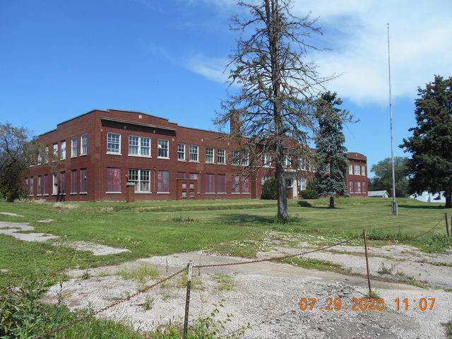903 Main Street - Photo 1